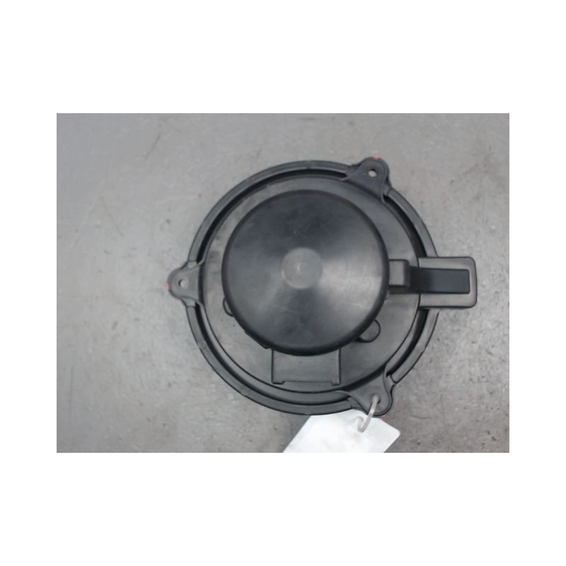 MOTEUR VENTILATEUR CHAUFFAGE KIA CARENS 2002-