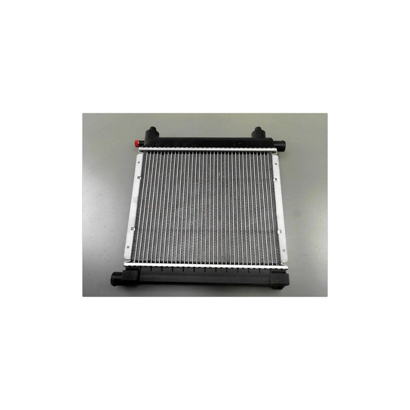 RADIATEUR MERCEDES 190 88 -93