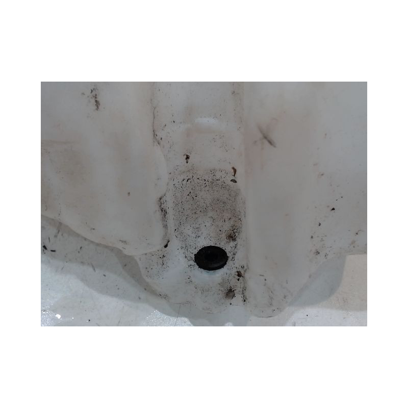 RESERVOIR LAVE-GLACE AVANT RENAULT CLIO