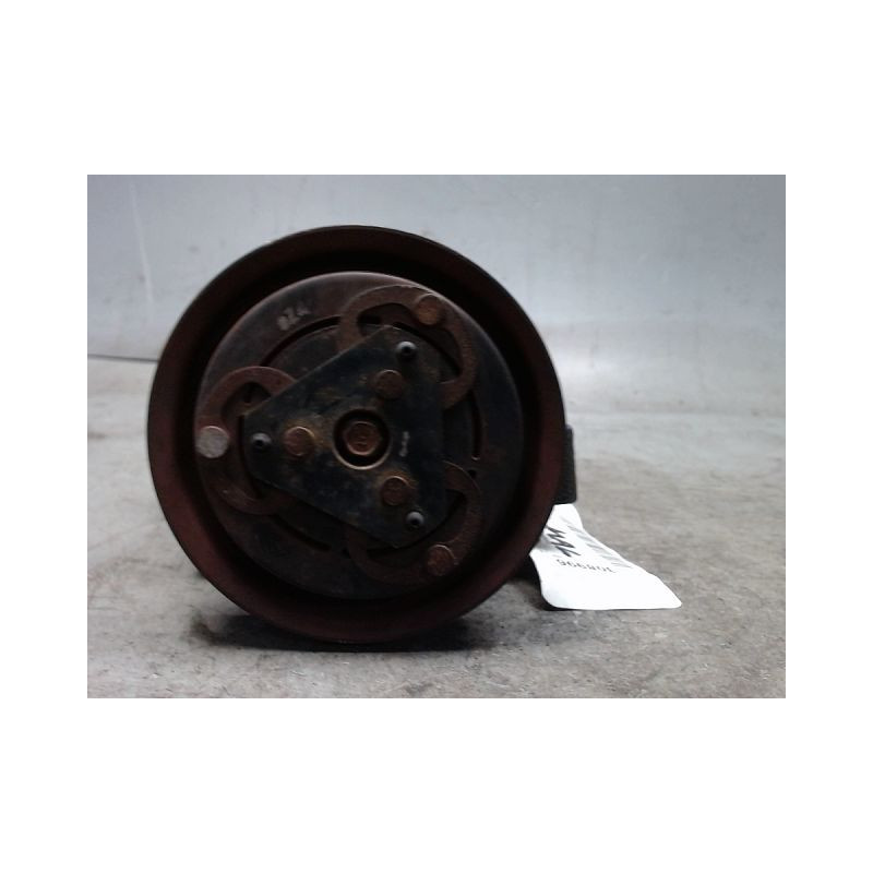 COMPRESSEUR AIR CONDITIONNE TOYOTA AYGO 5P