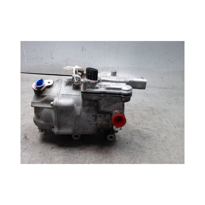 COMPRESSEUR AIR CONDITIONNE TOYOTA YARIS