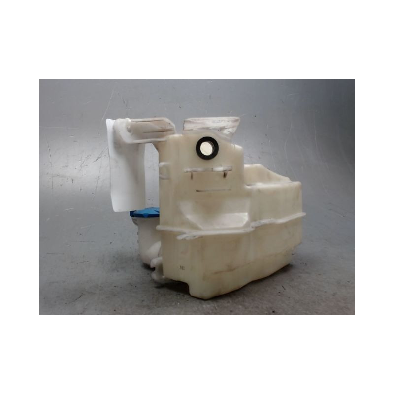 RESERVOIR LAVE-GLACE AVANT KIA PICANTO