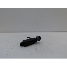 POMPE LAVE-GLACE AVANT TOYOTA AVENSIS