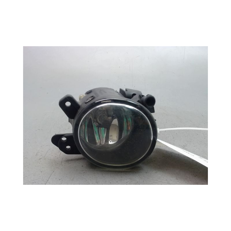 PHARE ANTIBROUILLARD AVANT DROIT MERCEDES CLASSE B 2008-
