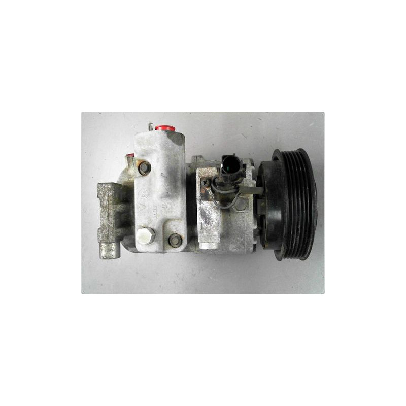 COMPRESSEUR AIR CONDITIONNE HYUNDAI VELOSTER 2011-