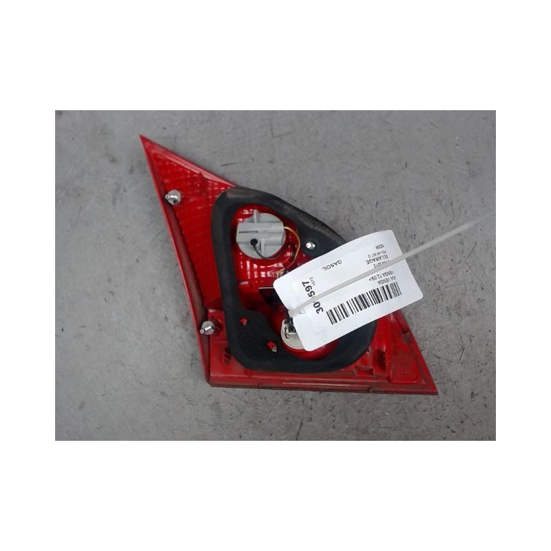 FEU ARRIERE INTERIEUR DROIT KIA VENGA 09-