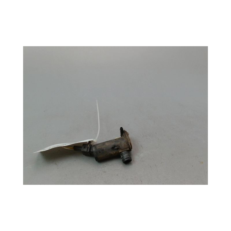 POMPE LAVE-GLACE AVANT FORD FIESTA V Phase 2 2005-2008