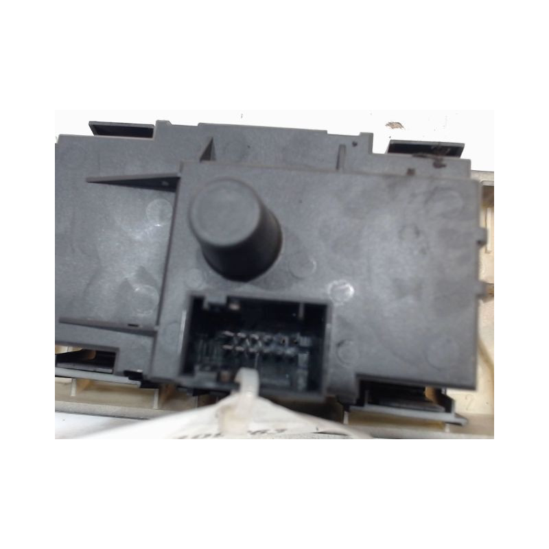 INTERIEUR COMMANDE PHARES B.M.W. SERIE 3