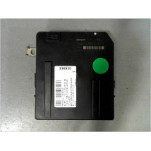 BOITE A FUSIBLES RENAULT SCENIC II PH.2 06-09