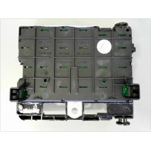 BOITE A FUSIBLES PEUGEOT 206 98-09