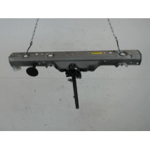 TRAVERSE SUPERIEURE ARMATURE AVANT TOYOTA YARIS 2003-