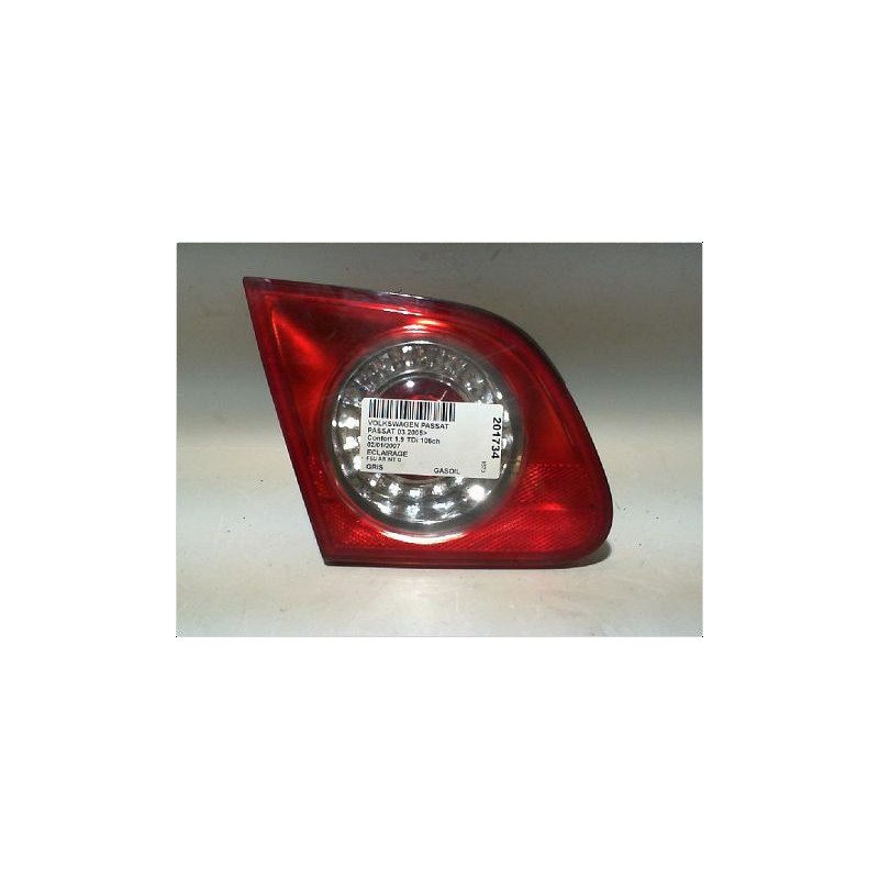 FEU ARRIERE INTERIEUR GAUCHE VOLKSWAGEN PASSAT 05-10