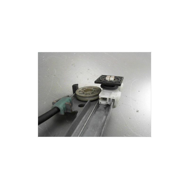 MECANISME LEVE-GLACE AVANT DROIT PEUGEOT 106 96-2003