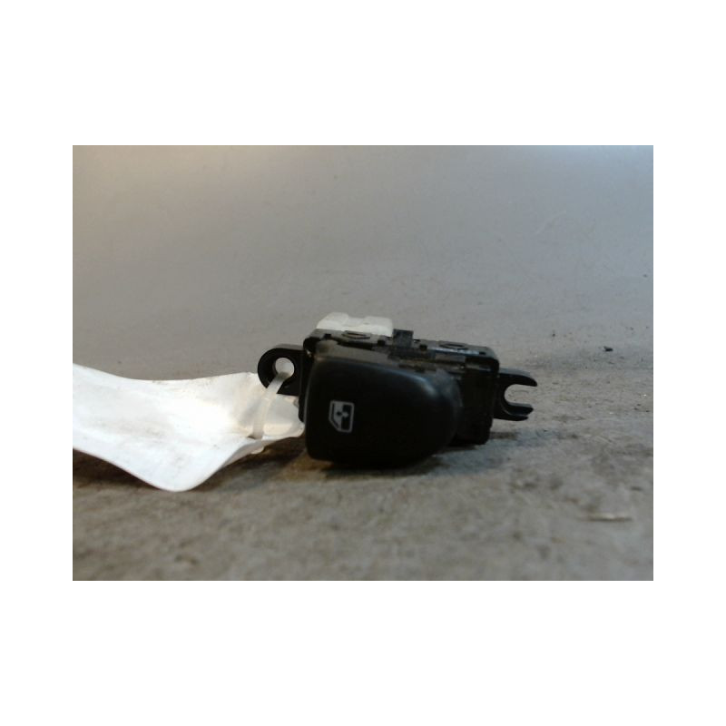 COMMANDE LEVE-GLACE PORTE ARD RENAULT KOLEOS