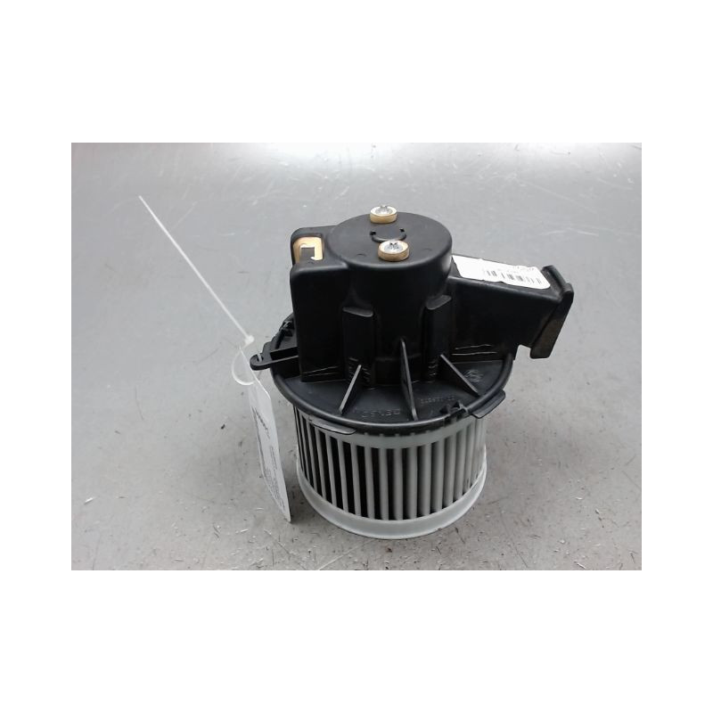 MOTEUR VENTILATEUR CHAUFFAGE FORD KA 2008-