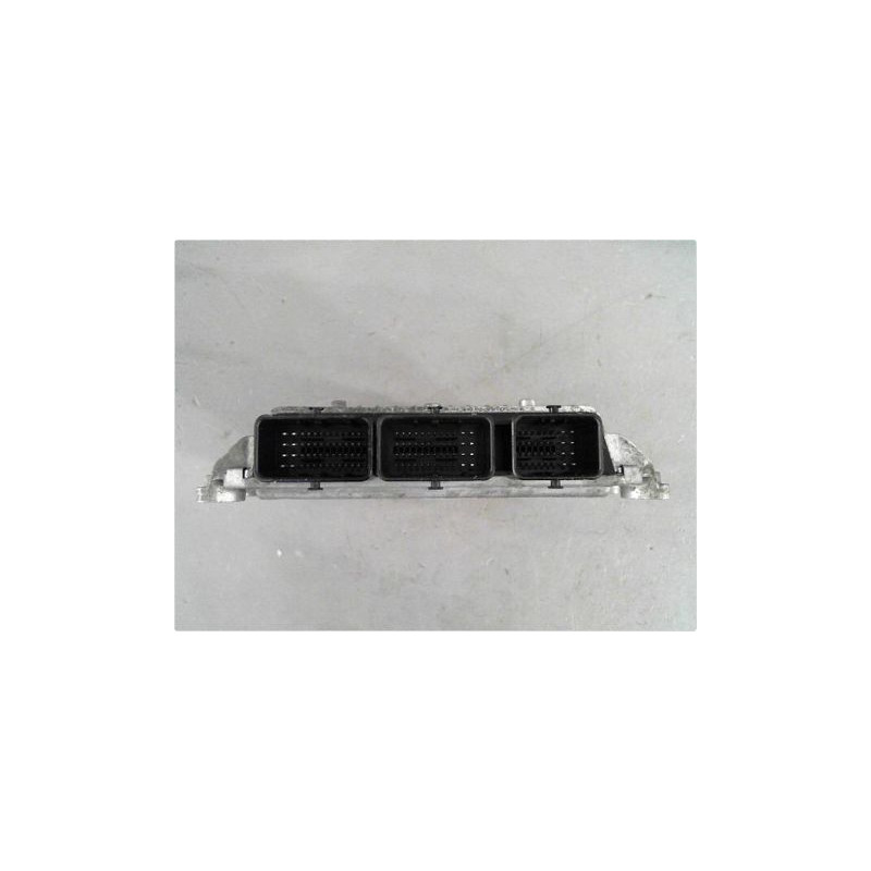 CALCULATEUR MOTEUR FORD FOCUS C-MAX 03-07
