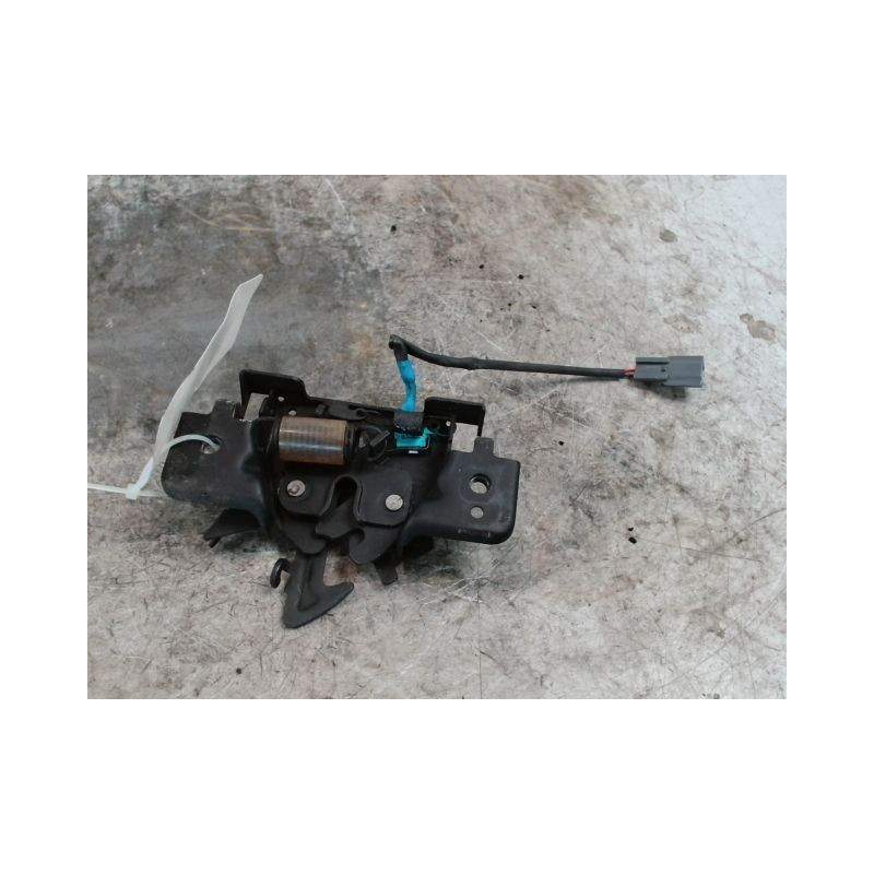 SERRURE CAPOT RENAULT MEGANE
