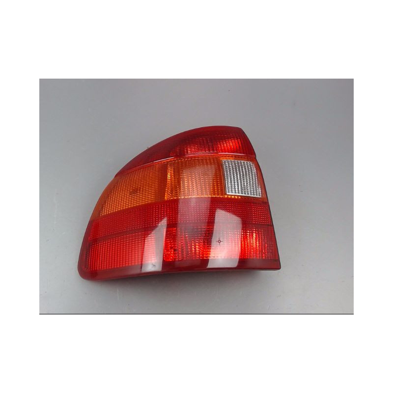 FEU ARRIERE GAUCHE  OPEL ASTRA BERL. I Phase 1 (F) 1992-1994