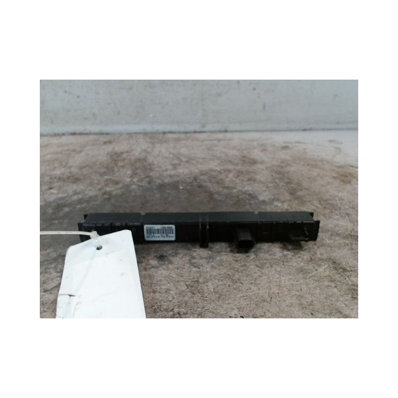 FEUX STOP SUPPLEMENTAIRE DACIA DUSTER 2010-