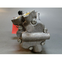 COMPRESSEUR AIR CONDITIONNE RENAULT CLIO 5  ESSENCE