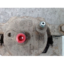 ETRIER DE FREIN AVANT DROIT TOYOTA CELICA COUPE 99-