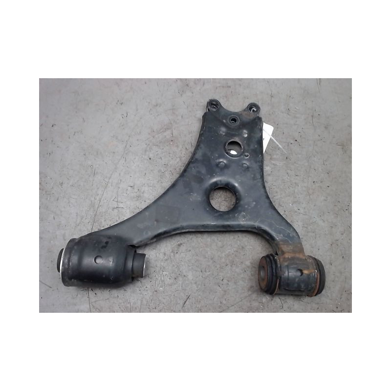 TRIANGLE INFERIEUR AVANT DROIT MERCEDES CLASSE A 2004-