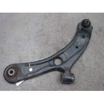 TRIANGLE INFERIEUR AVANT GAUCHE SUZUKI SWIFT