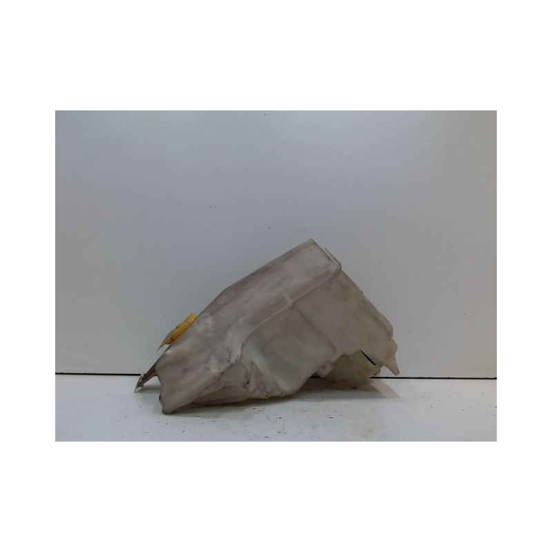 RESERVOIR LAVE-GLACE AVANT MAZDA 6