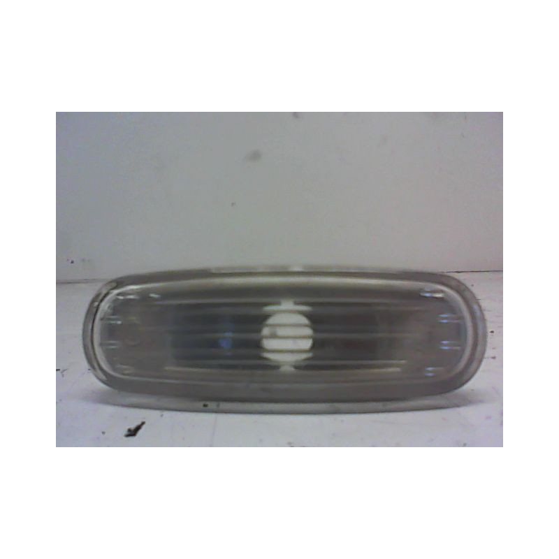 REPETITEUR AILE DROIT FIAT PUNTO