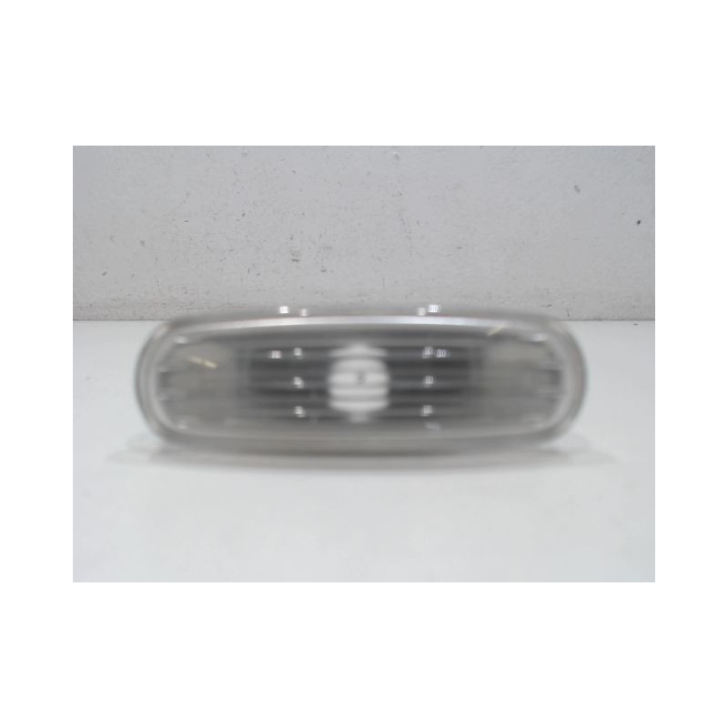 REPETITEUR AILE DROIT FIAT PUNTO