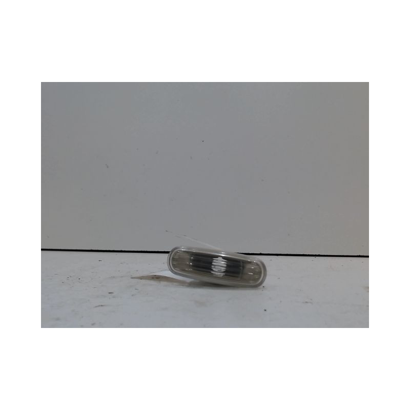 REPETITEUR AILE DROIT FIAT PUNTO