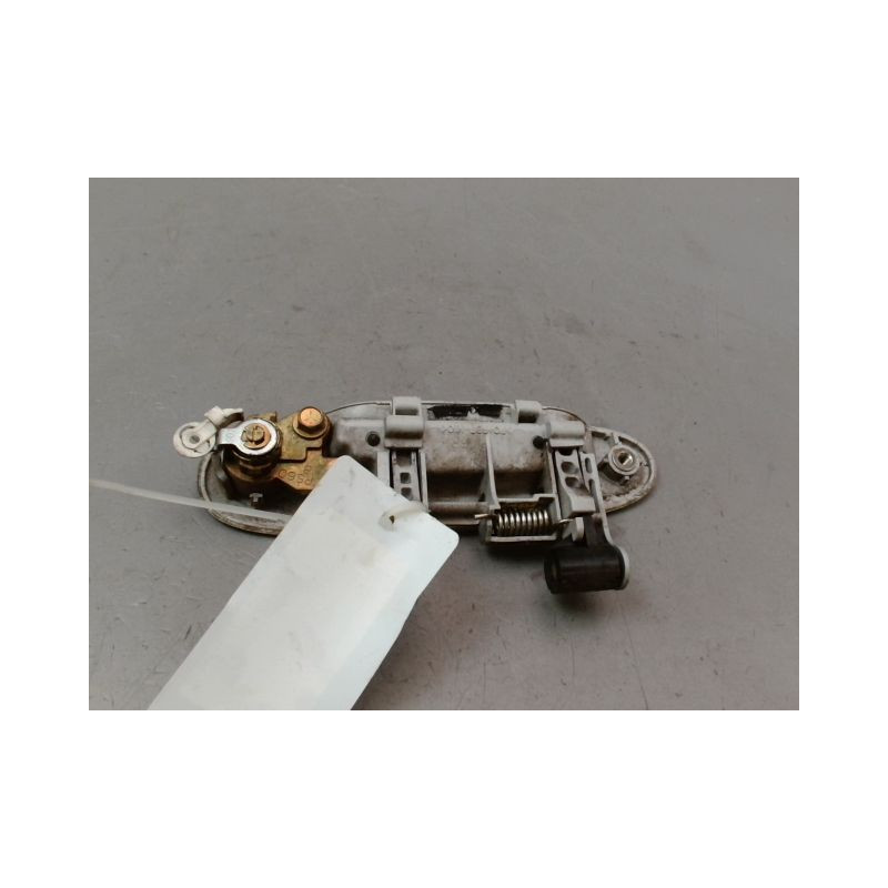 POIGNEE EXTERIEURE PORTE AVANT DROIT TOYOTA YARIS I Phase 1 1999-2003