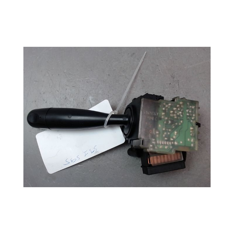 COMMANDE ESSUIE GLACE TOYOTA YARIS I Phase 1 1999-2003