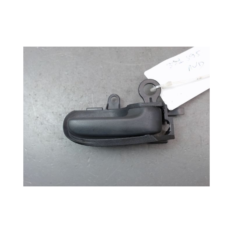 POIGNEE INTERIEURE PORTE AVANT DROIT TOYOTA YARIS I Phase 1 1999-2003