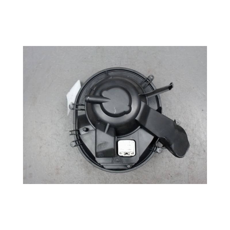 MOTEUR VENTILATEUR CHAUFFAGE VOLVO XC70 2002-2004