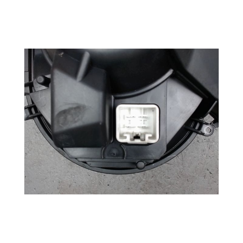 MOTEUR VENTILATEUR CHAUFFAGE VOLVO XC70 2002-2004