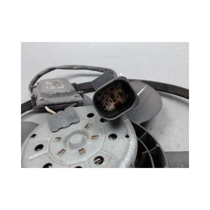 MOTEUR VENTILATEUR RADIATEUR VOLVO XC70 2002-2004