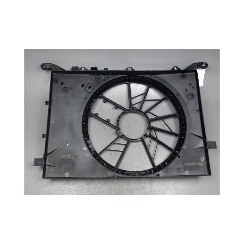 SUPPORT DE VENTILATEUR VOLVO XC70 2002-2004