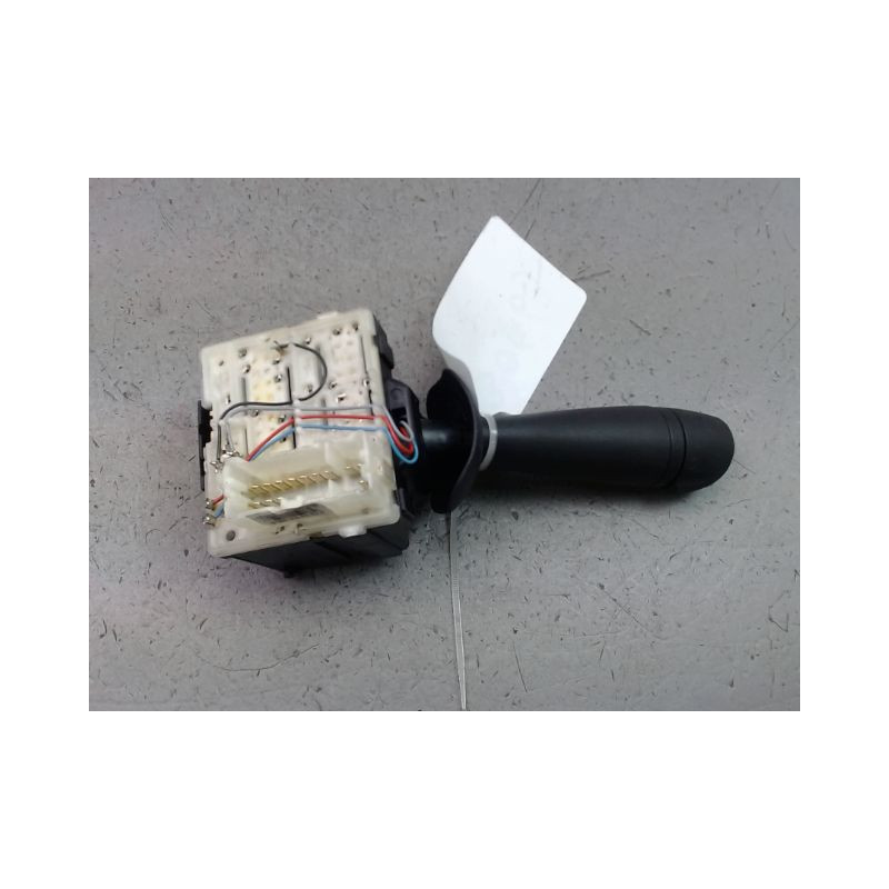 COMMANDE ESSUIE GLACE RENAULT TWINGO III 2014-...