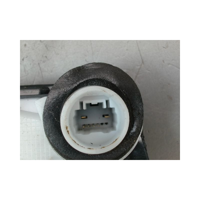 SYSTEME CONDAMNATION AVANT DROIT TOYOTA YARIS II 2010-