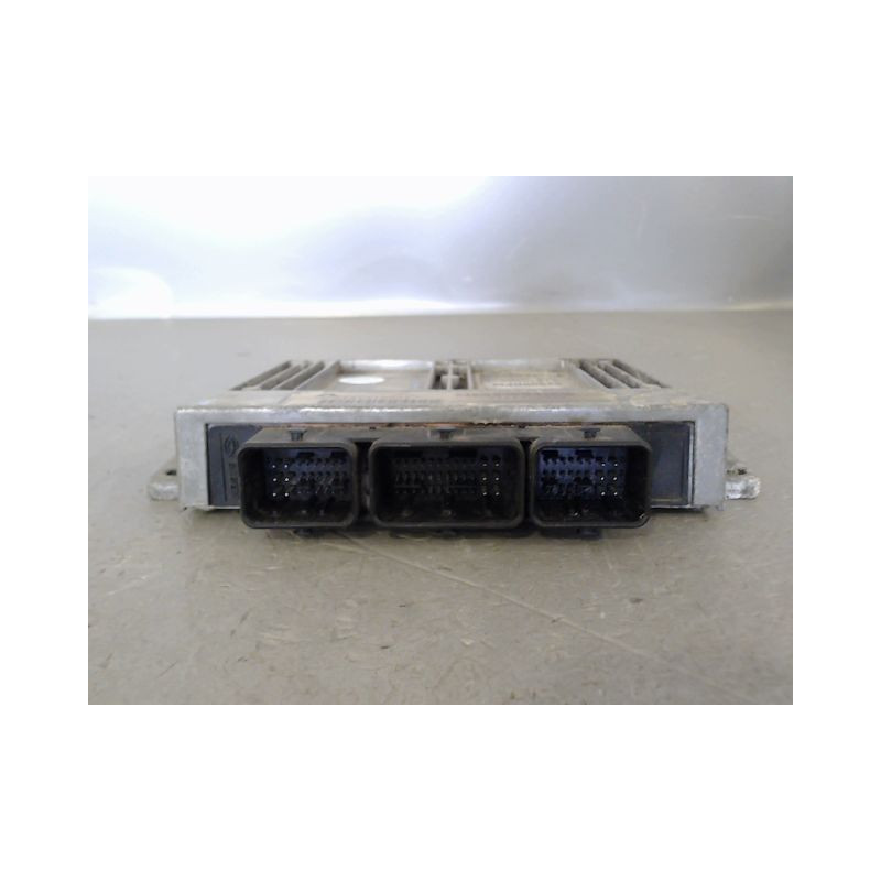 CALCULATEUR MOTEUR RENAULT LAGUNA II 00-2005