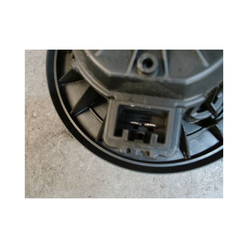 MOTEUR VENTILATEUR CHAUFFAGE FORD FIESTA 2010-