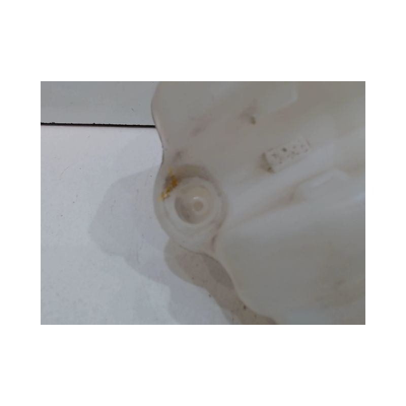 RESERVOIR LAVE-GLACE AVANT RENAULT MEGANE