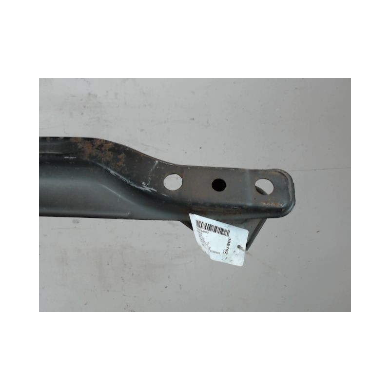 RENFORT PARE-CHOC ARRIERE  TOYOTA AYGO 5P