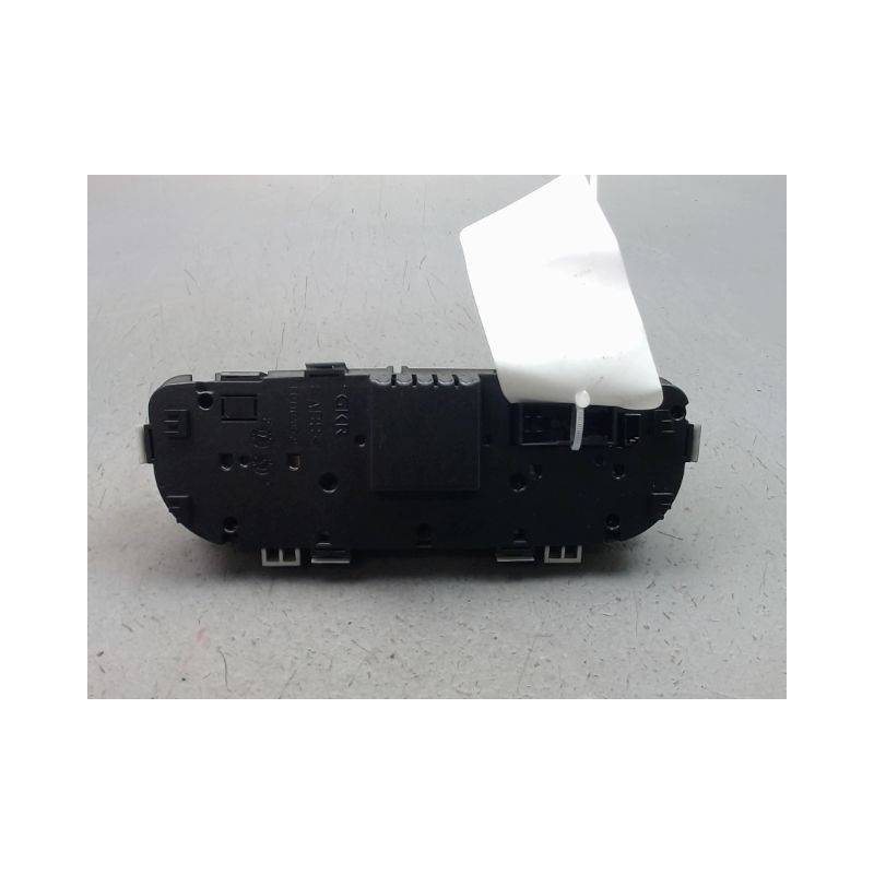 COMMANDE DE CHAUFFAGE MERCEDES CLASSE C SPORTCOUPE II Phase 1 (203) 2001-2004