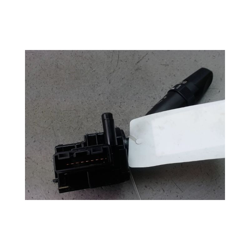 COMMANDE ESSUIE GLACE SUZUKI SWIFT III 2005-2011