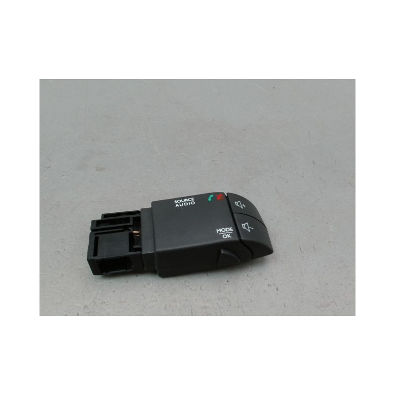 COMMANDE AUTORADIO RENAULT TWINGO III 2014-...