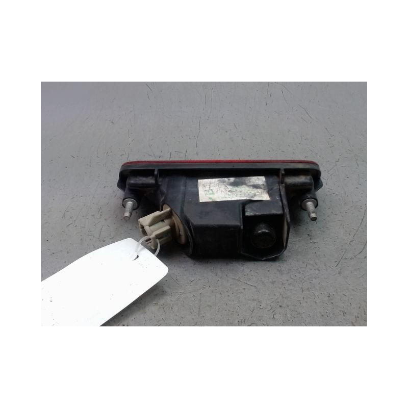 FEU BROUILLARD CENTRAL ARRIERE NISSAN JUKE Phase 1 2010-...