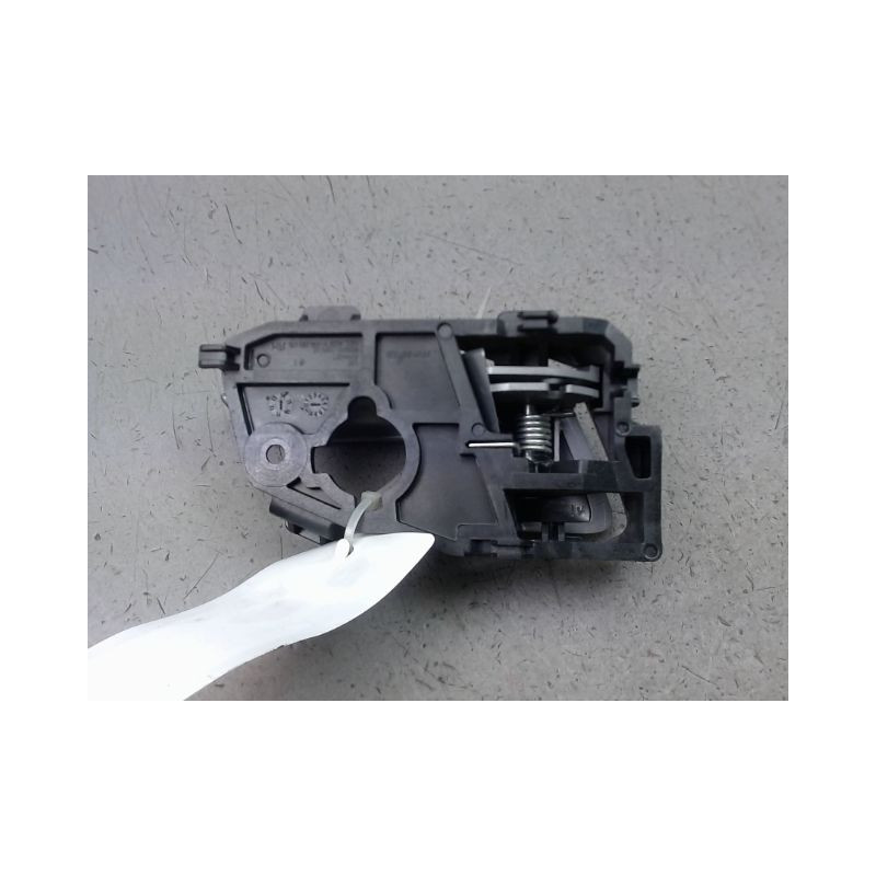 POIGNEE INTERIEURE PORTE AVANT DROIT KIA RIO 2005-