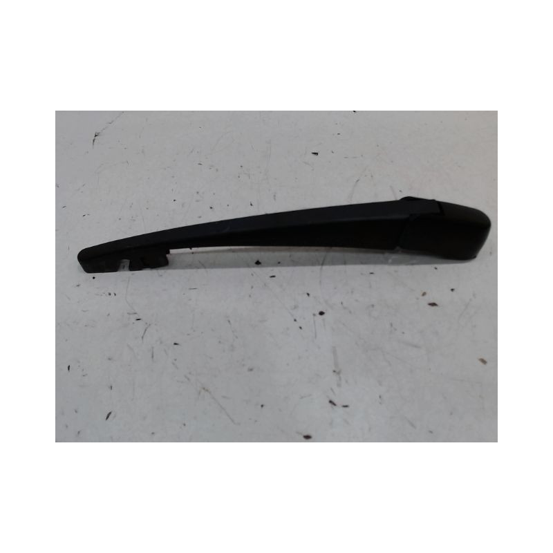 BRAS ESSUIE-GLACE ARRIERE SUZUKI SWIFT
